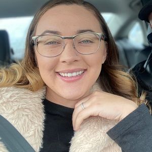 Meet your Posher, Veronica